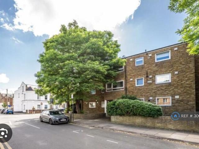 Apartment for rent in Wandsworth, East Hill