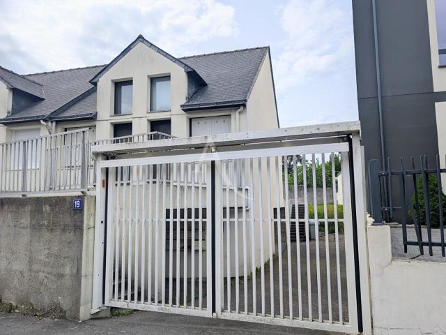 Garage vente à Nantes