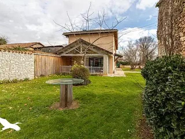 Maison vente à Confolens, Nanteuil-en-vallée