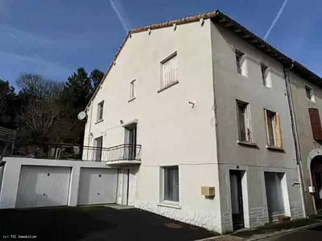 Maison vente à Confolens, Nanteuil-en-vallée