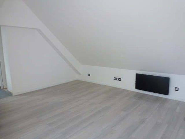 Studio location à Le Village, Nanteuil-le-Haudouin