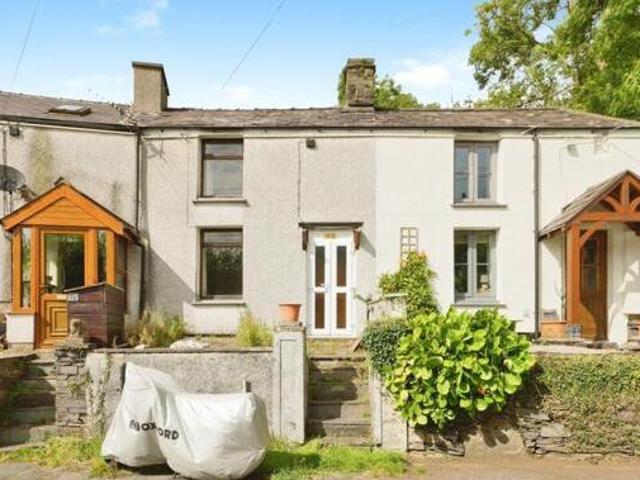 House for sale in Caernarfon, Wales