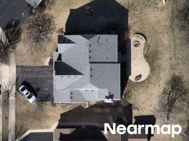 House for sale in Mchenry, Illinois