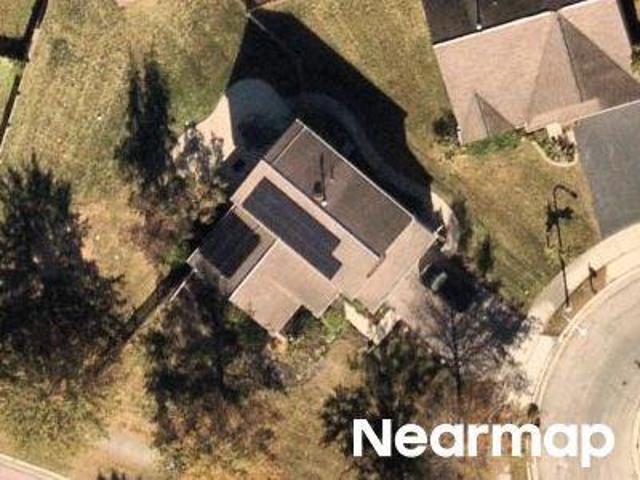 House for sale in Elgin