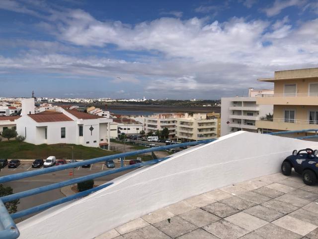 Apartamento venda em Mexilhoeira da Carregação, Parchal