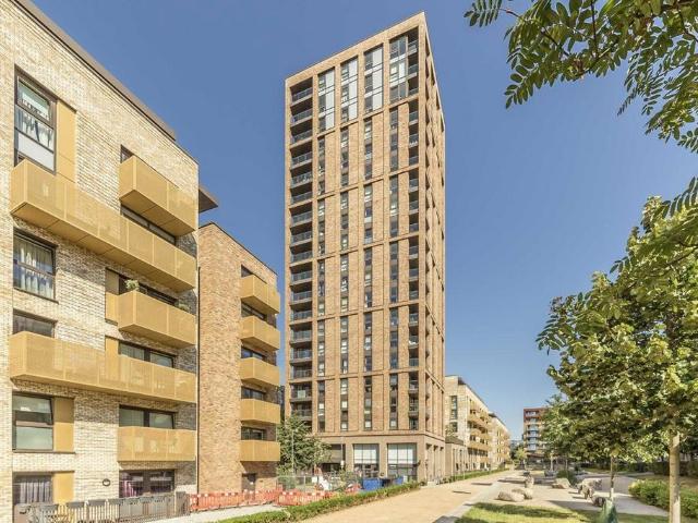 Apartment for rent in Greenland Place, Greater London