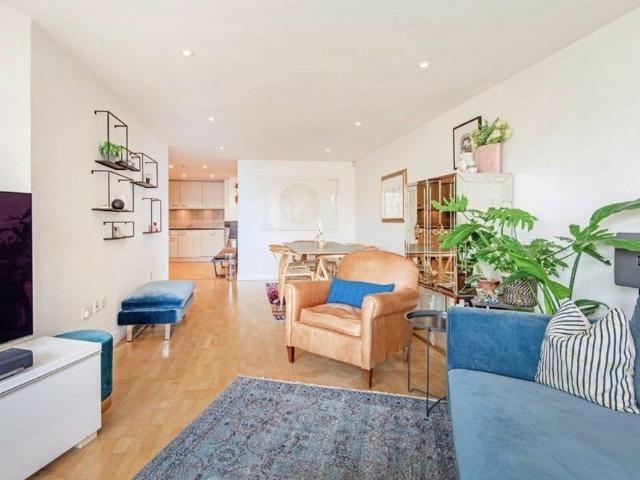 Apartment for rent in Cat Hill, Isle Of Man