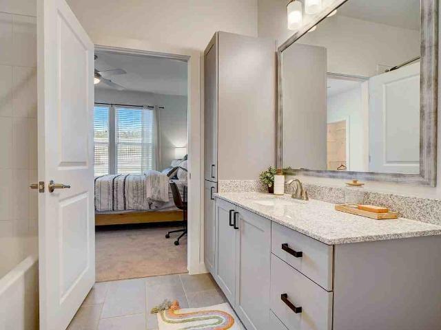 Apartment for rent in Kendall, Texas