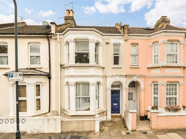 Apartment for rent in Harlesden, Greater London