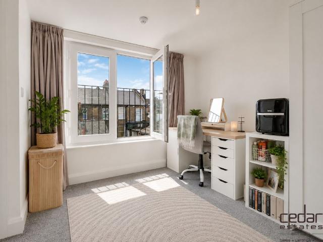 Studio for rent in Harlesden, Greater London