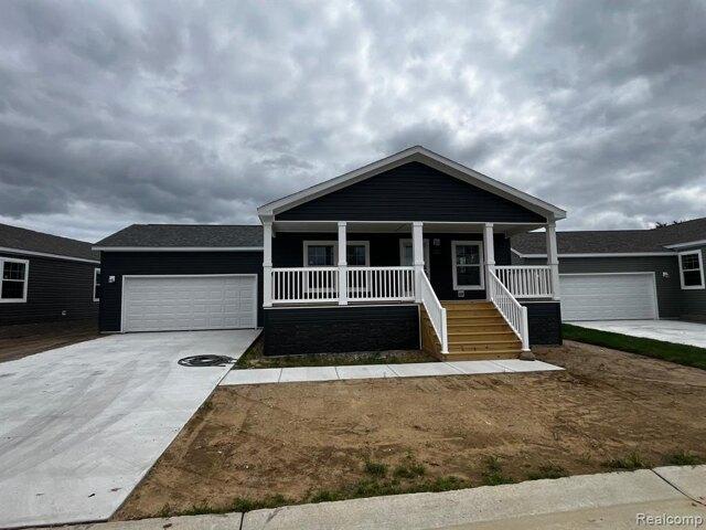 House for sale in Lapeer