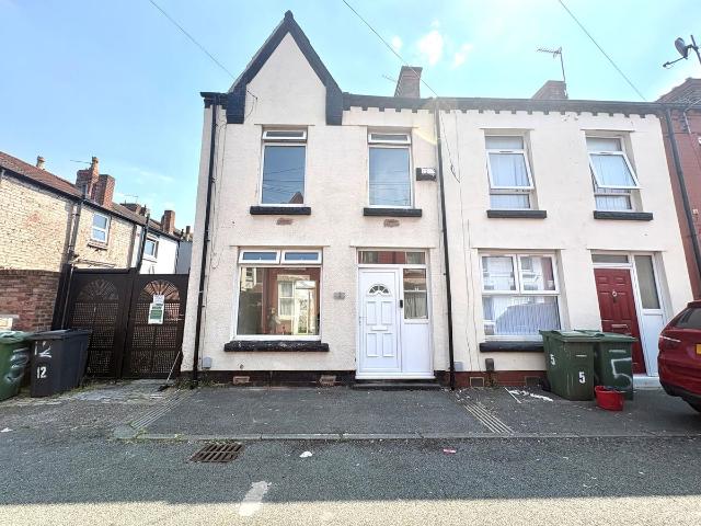 Apartment for rent in Liscard, Wirral