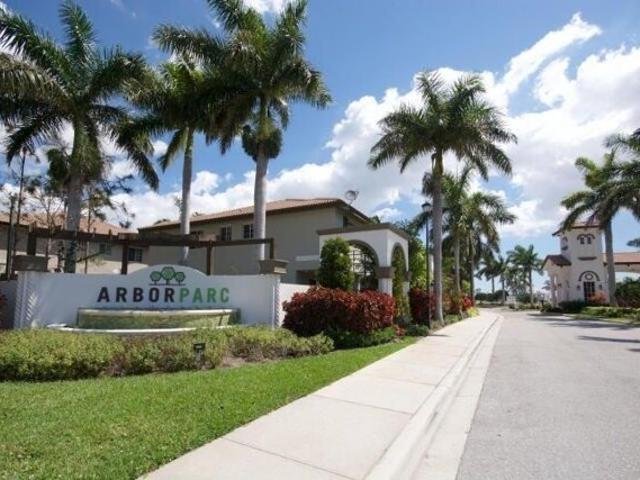 House for sale in Riviera Beach