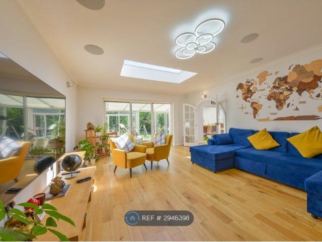 House for rent in St Albans, Five Acres