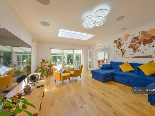 House for rent in St Albans, Five Acres