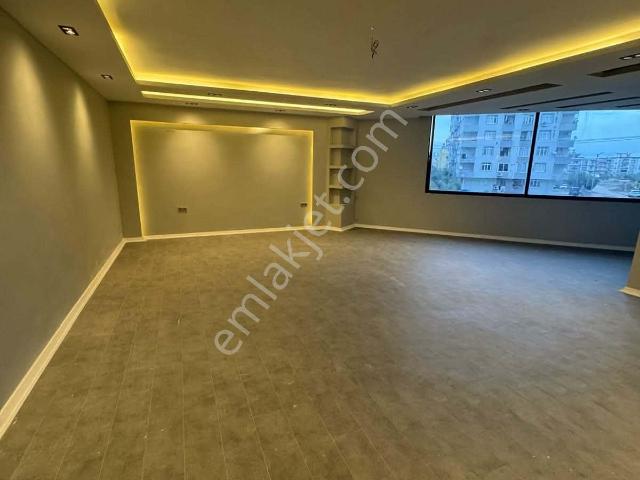 Adana içerisinde satılık Ofis