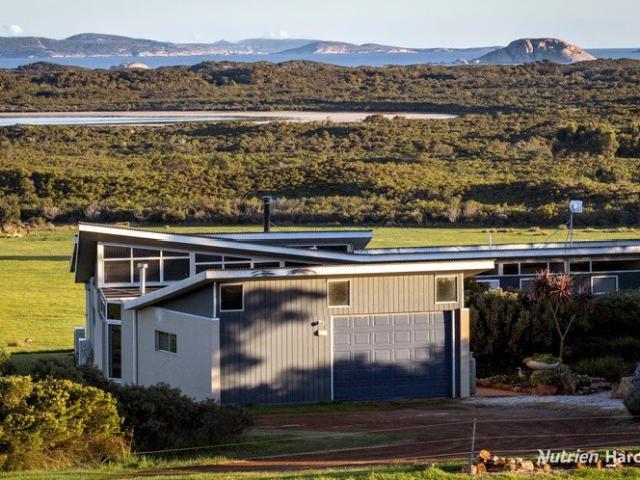 Cottage for sale in Merivale, Western Australia