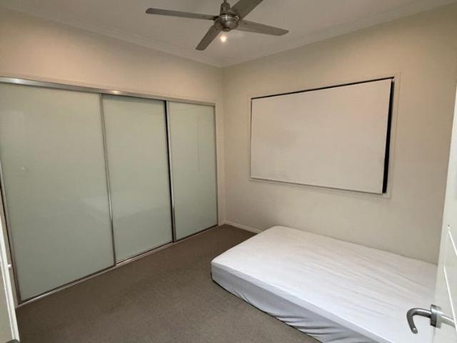 Room for rent in Queensland