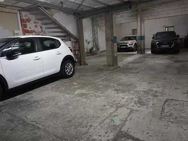 Garage vente à Narbonne