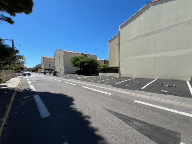Garage vente à Narbonne