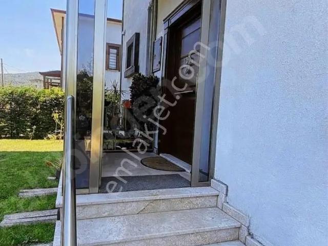 Kocadere, Çınarcık içerisinde satılık Villa