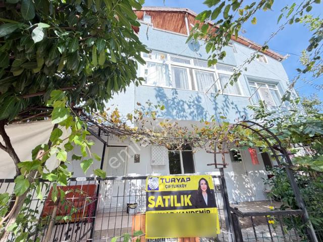 Kocadere, Çınarcık içerisinde satılık Villa