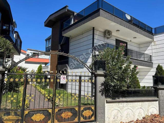 Çinarcik, Yalova içerisinde satılık Villa