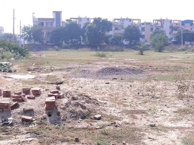 Land for sale in Hariana