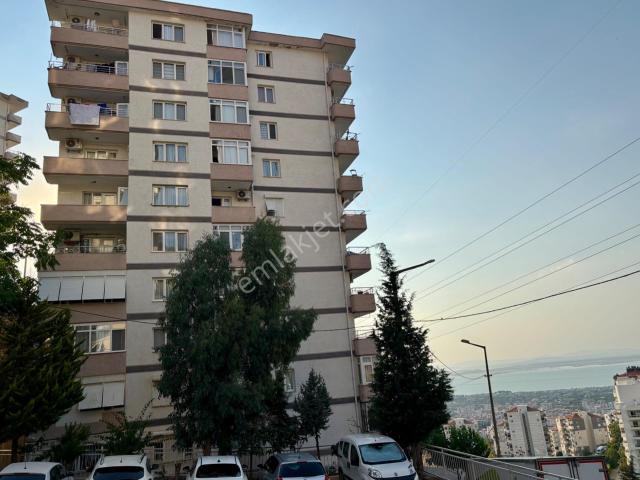Narlidere, İzmir içerisinde satılık mülk