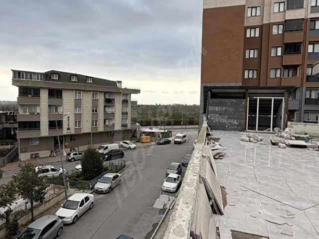 Eski Habipler Mahallesi, Sultangazi içerisinde satılık Fabrika
