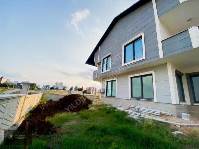Sariçam, Adana içerisinde satılık Villa