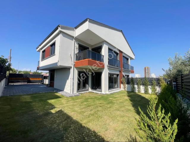 Sariçam, Adana içerisinde satılık Villa
