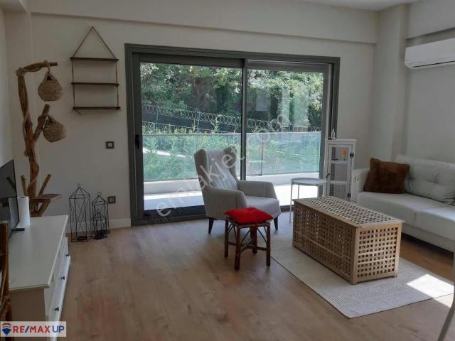 Narlidere, İzmir içerisinde kiralık mülk