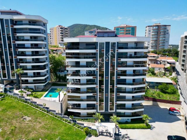Narlidere, İzmir içerisinde satılık mülk