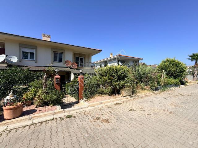Narlidere, İzmir içerisinde satılık Villa