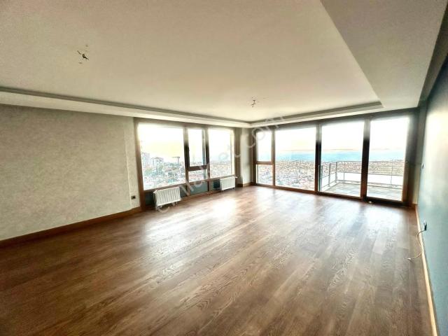 Atatürk Mahallesi, Narlıdere içerisinde satılık Residence