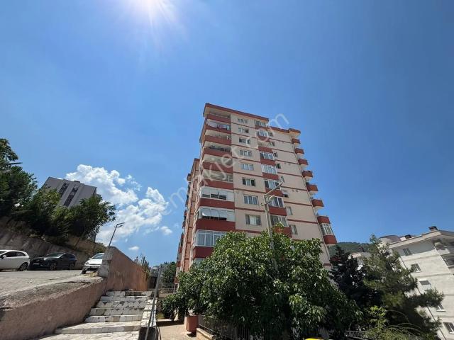 Narlidere, İzmir içerisinde satılık mülk