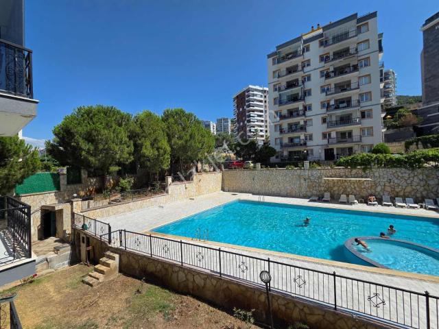 Narlidere, İzmir içerisinde satılık mülk
