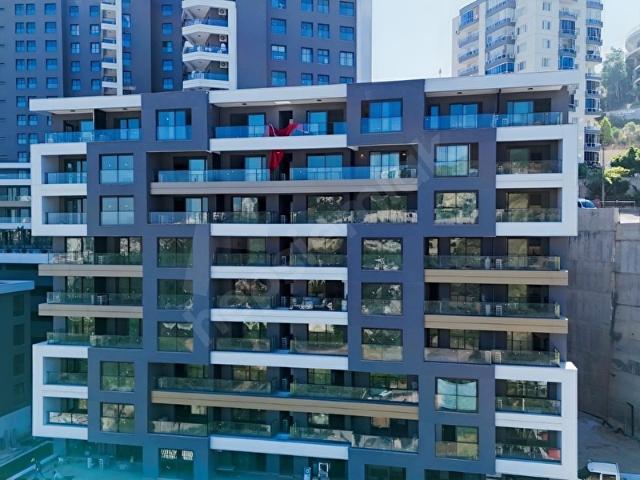 Narlidere, İzmir içerisinde satılık mülk