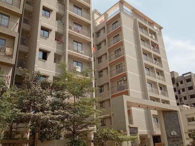 Flat for sale in Ahmedabad, Gujarat