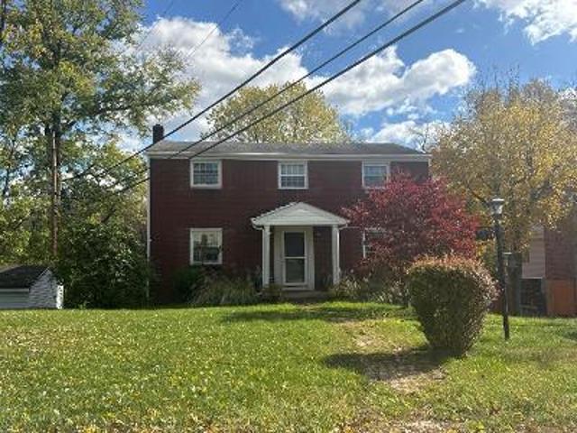 House for sale in Buena Vista, Pennsylvania