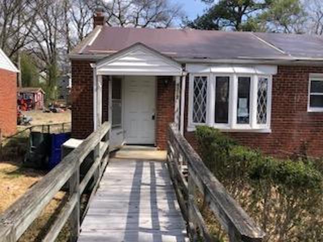 House for sale in College Park