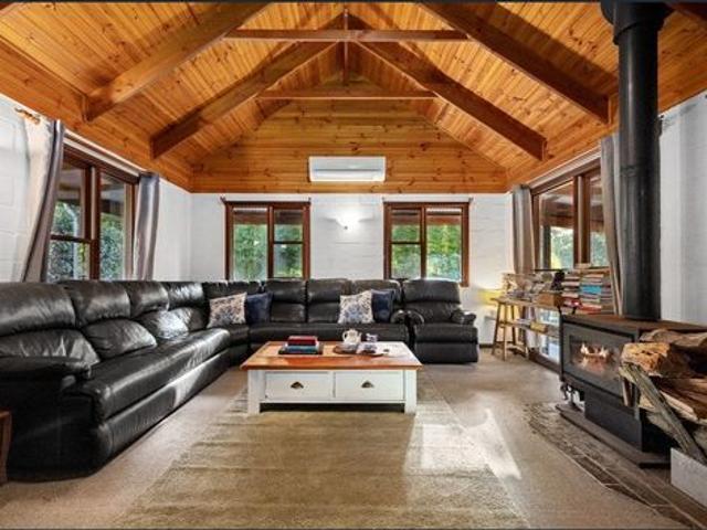 House for rent in Narrawallee, New South Wales