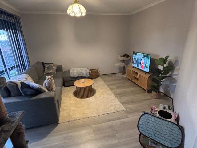 Room for rent in Camerons Creek, Victoria