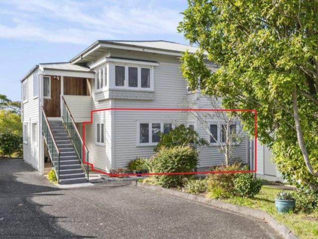 Apartment for rent in Wairau Valley