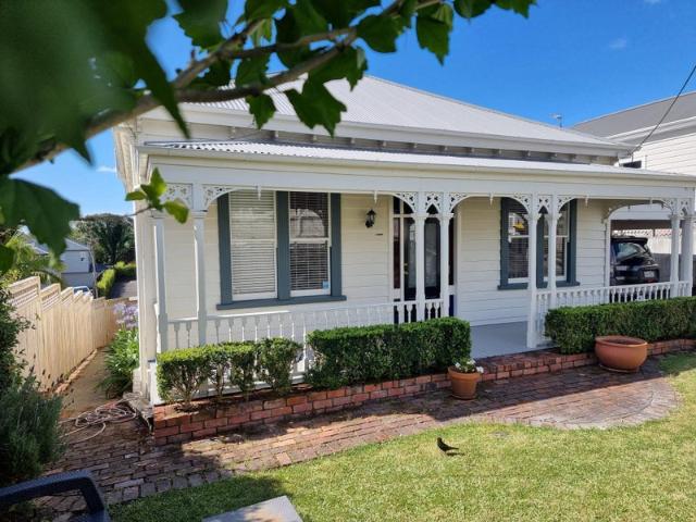 House for rent in Wairau Valley