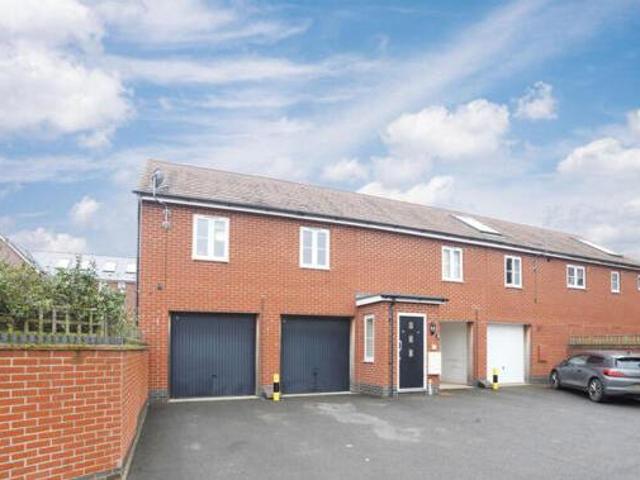 House for sale in Northampton, Northamptonshire