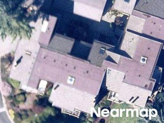 Condo for sale in Washington