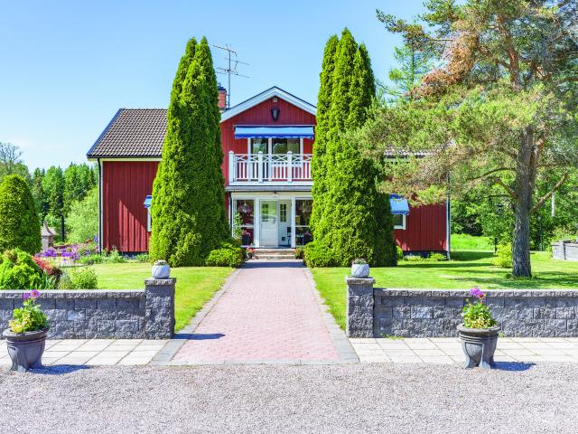 Bostad till salu i Karlholmsbruk, Uppsala