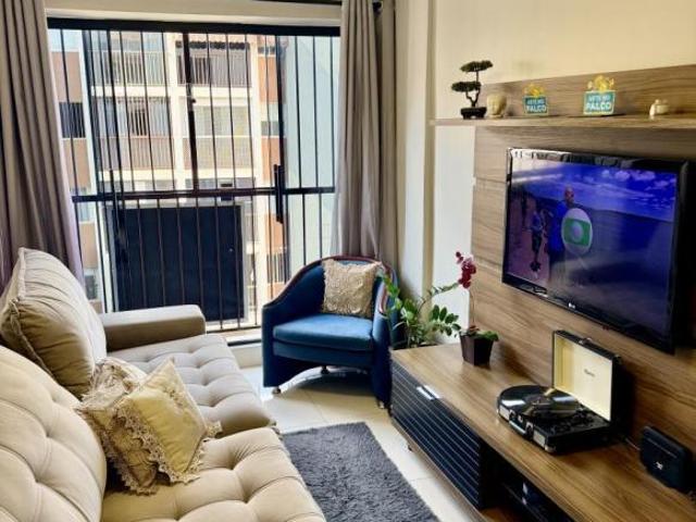 Apartamento venda em Região Geográfica Imediata do Distrito Federal, Região Integrada de Desenvolvimento do Distrito Federal e Entorno